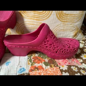 Dansko Pippa Waterproof clogs